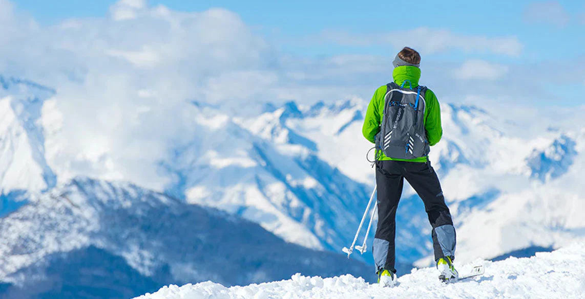 Was sollte ich für meinen Wintersporturlaub in den Koffer packen?